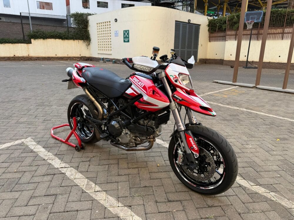 2011 Ducati Hypermotard 1100 - Image 5