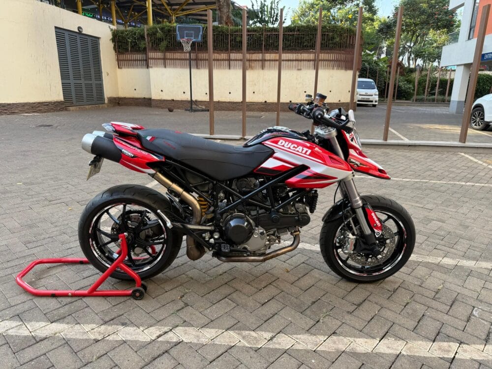 2011 Ducati Hypermotard 1100 - Image 3