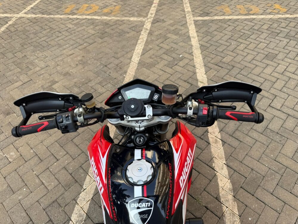 2011 Ducati Hypermotard 1100 - Image 2