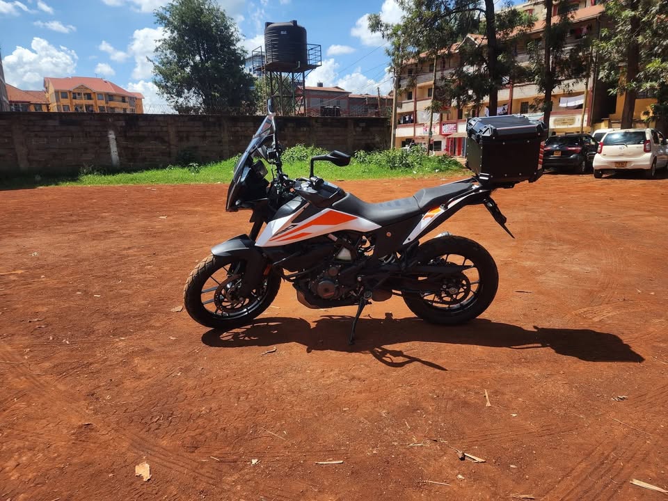 2020 KTM Adventure 390