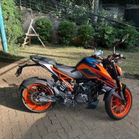 2024 KTM Duke 200