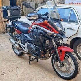 2016 Honda NC 750X with extras