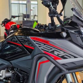 CYCLONE CARRERA 250CC