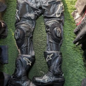 Alpinestars boots